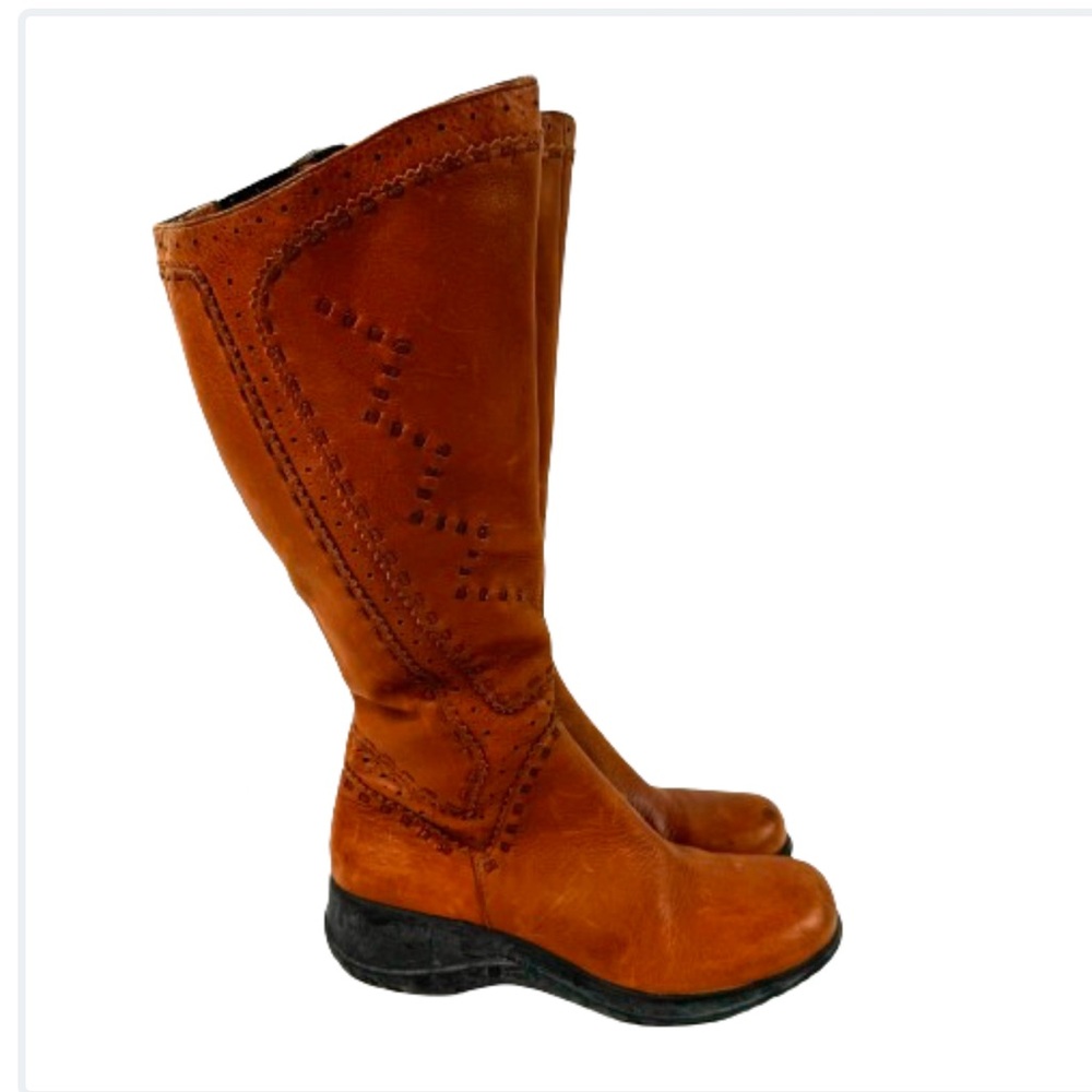Clark’s Artisan Brown Tall Boots